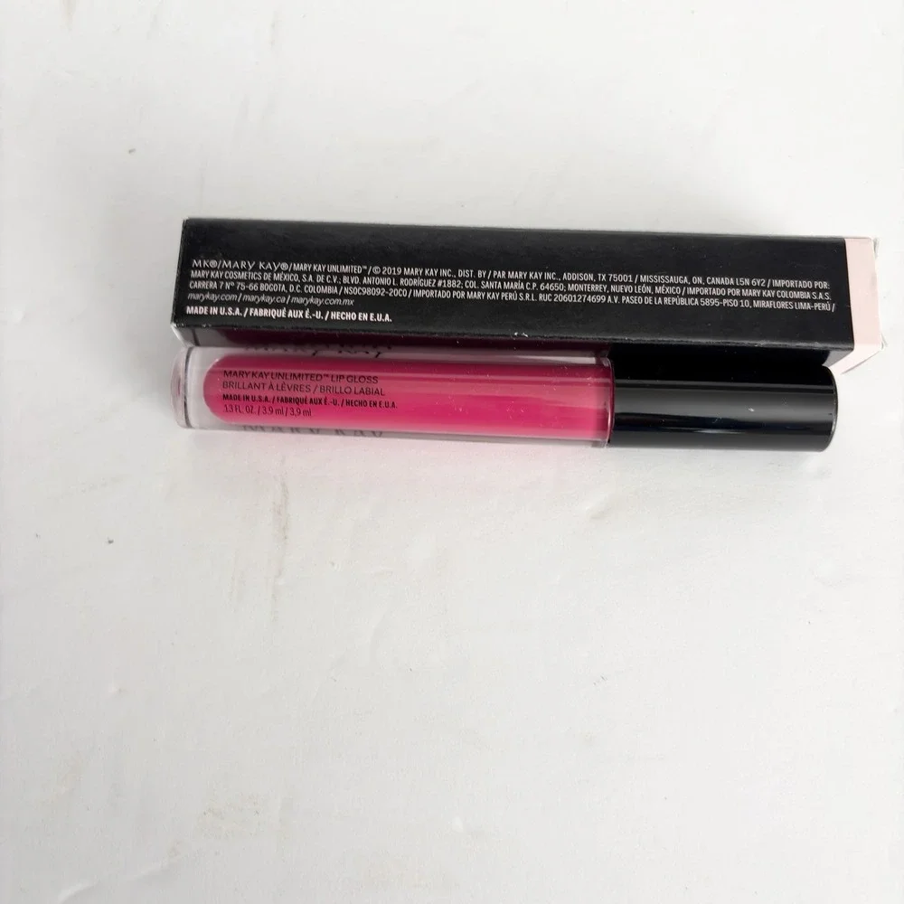 Mary Kay Unlimited Lip Gloss FULL SIZE Pink Fusion New 153484